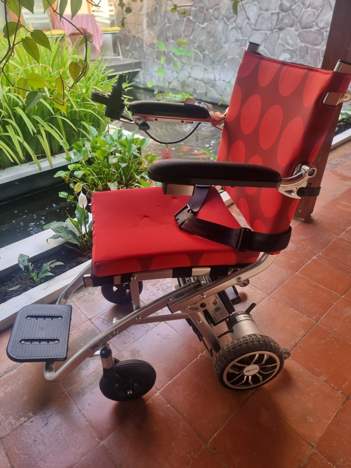 Second Hand Nissin UL30 Ultralight Folding Powerchair (red dot upholstery) (PLS SEE DESCRIPTION)
