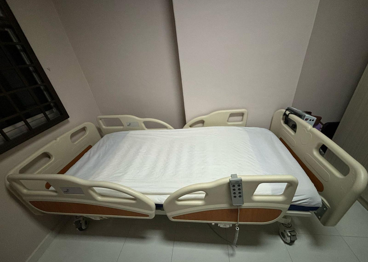 Second Hand Electric Hospital Bed & Air Mattress (PLS SEE DESCRIPTION)