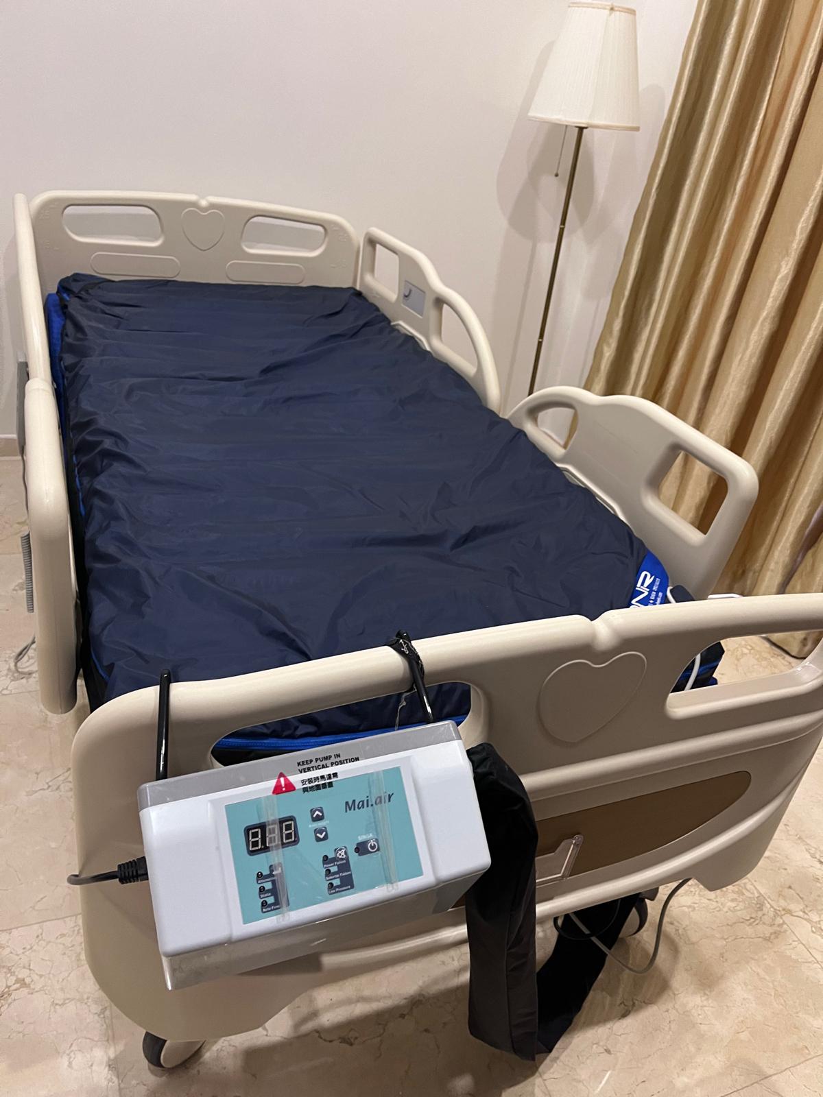 Second Hand Electric Hospital Bed, 4" Air Mattress & Tilt-In-Space Pushchair (PLS SEE DESCRIPTION)