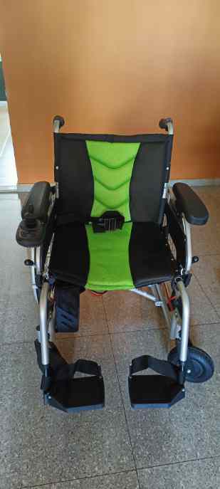 Second Hand Cruz Motorised Wheelchair (PLS SEE DESCRIPTION)