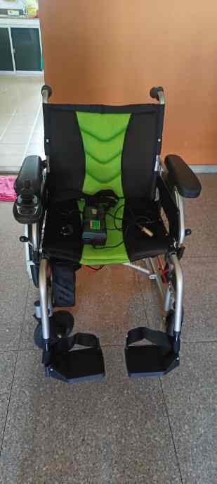Second Hand Cruz Motorised Wheelchair (PLS SEE DESCRIPTION)