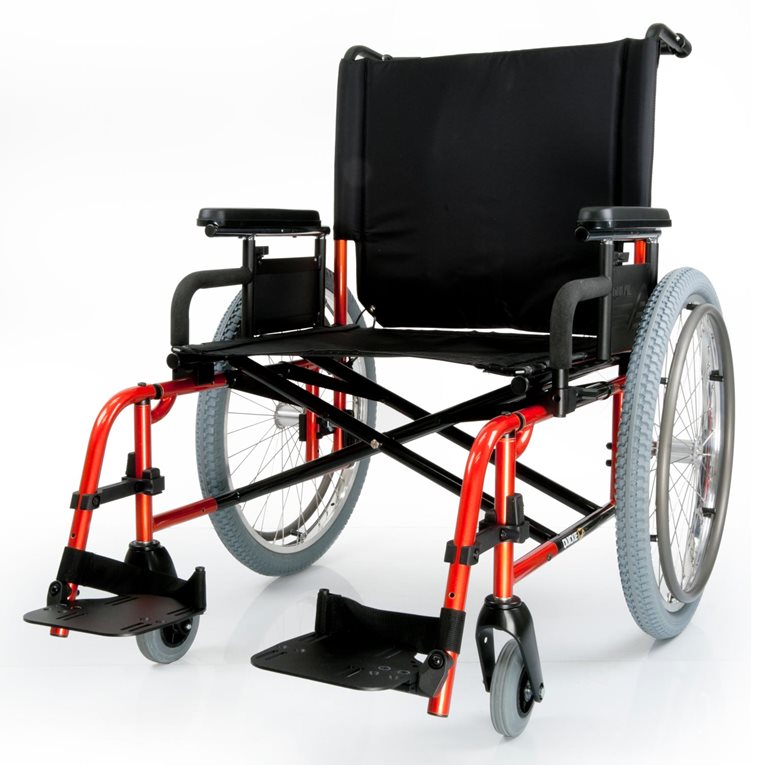 Quickie M6 Heavy Duty Folding Wheelchair