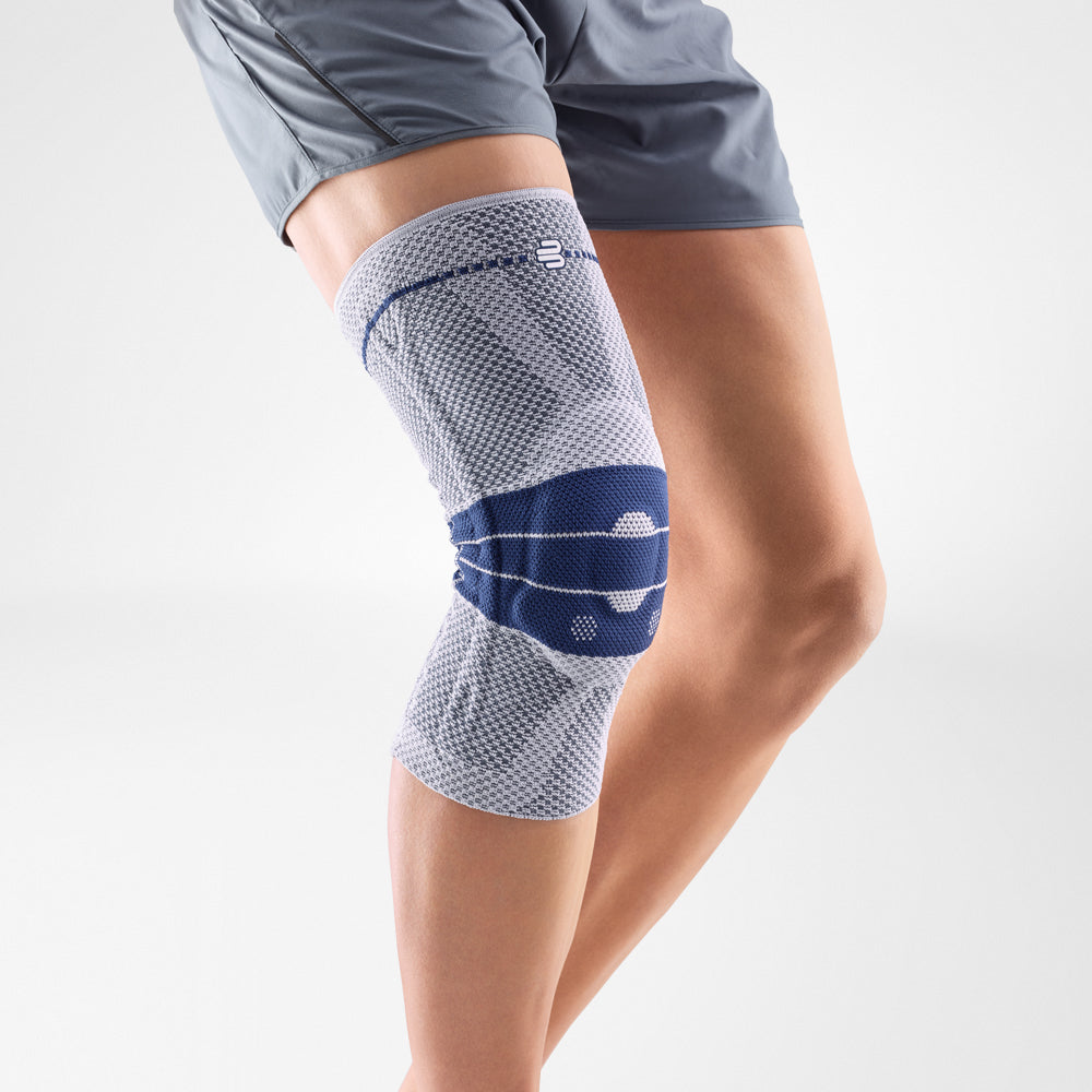 Bauerfeind GenuTrain S グレー/ネイビー Bauerfeind GenuTrain Knee Brace and Support Pain Relief - Dnr Wheels