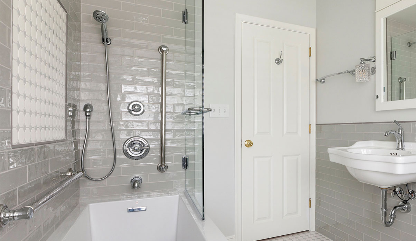 Why You Need Grab Bars in The Bathroom