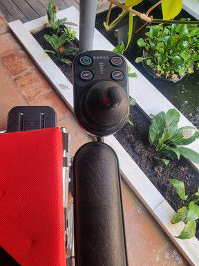Second Hand Nissin UL30 Ultralight Folding Powerchair (red dot upholstery) (PLS SEE DESCRIPTION)