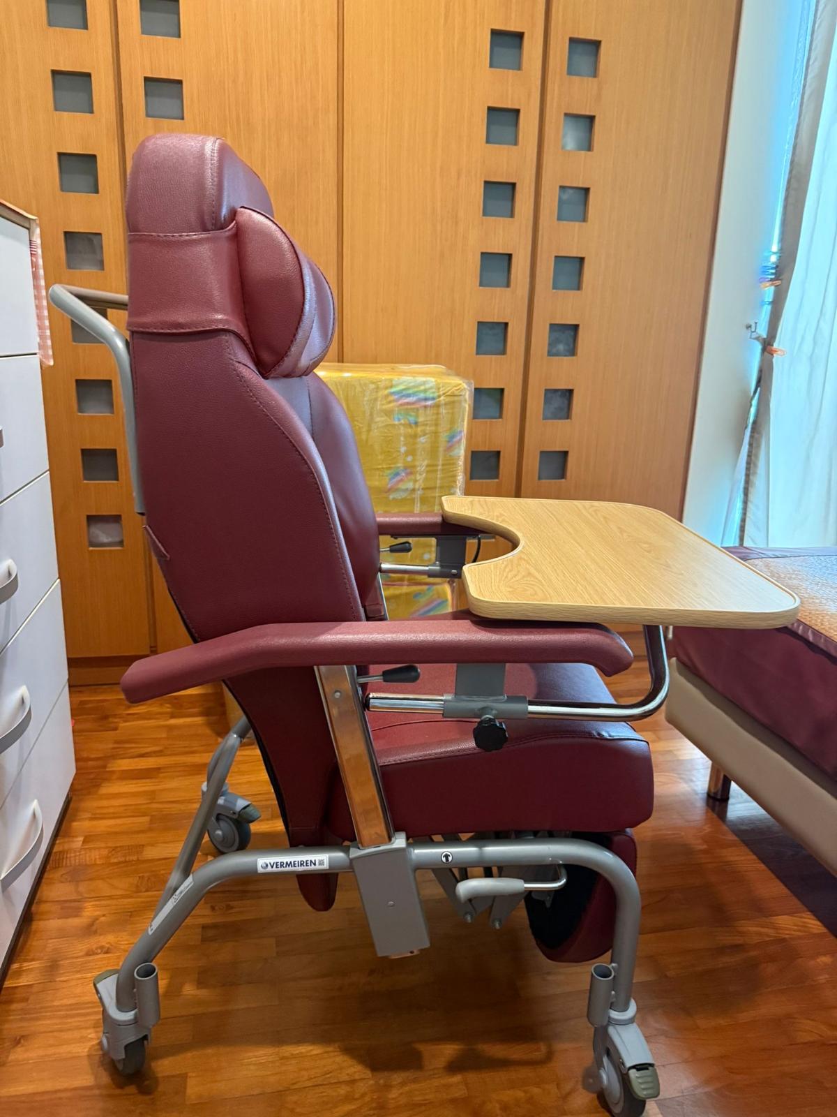 Second Hand Normandie (PLS SEE DESCRIPTION)