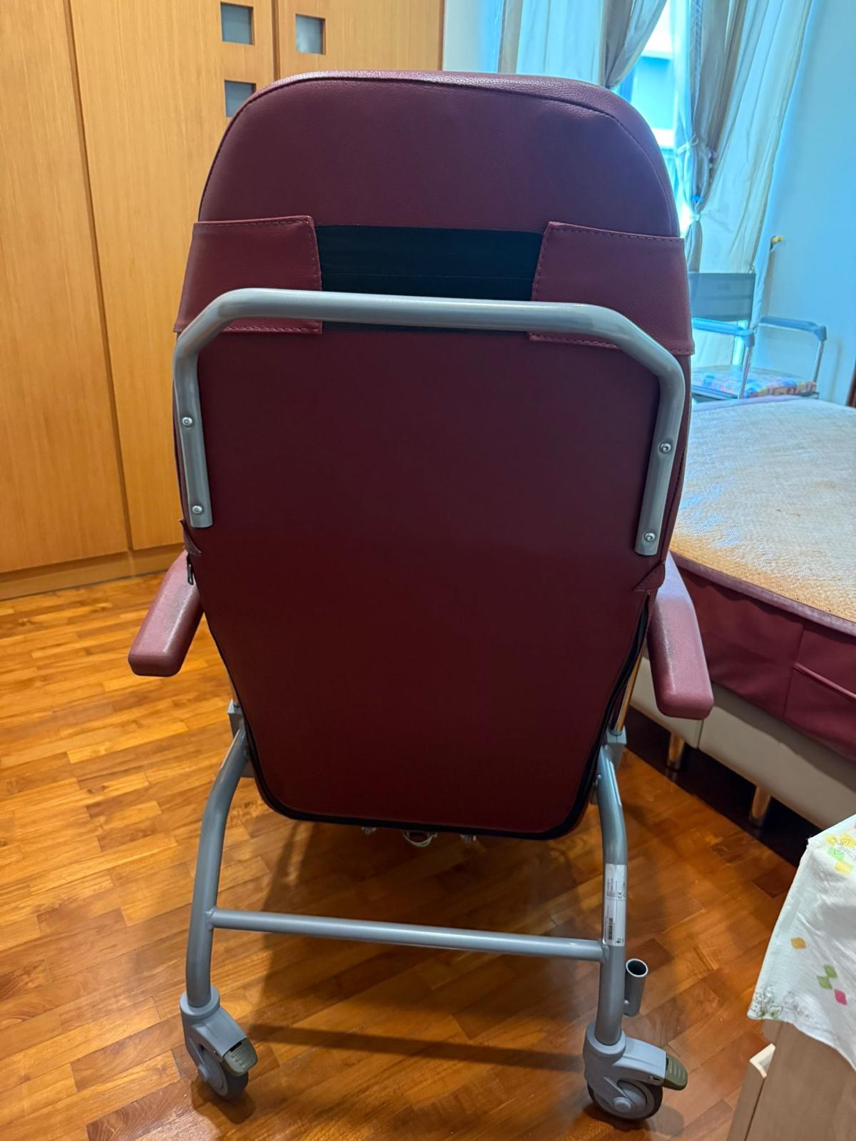 Second Hand Normandie (PLS SEE DESCRIPTION)