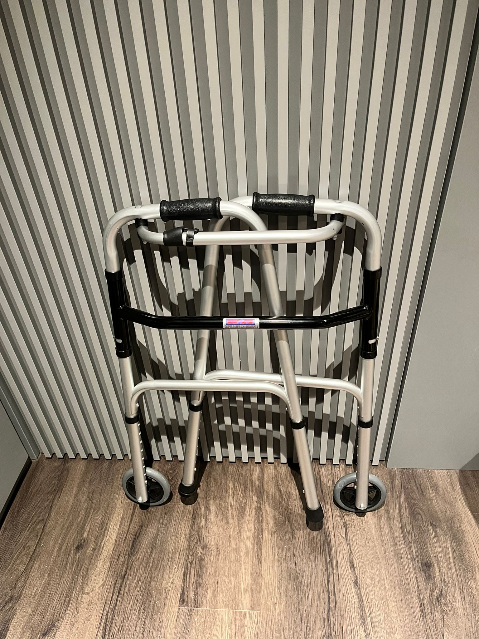 Second Hand Miki Detachable Lightweight Pushchair 18" + Walking Frame with 5" Wheels Attachment (PLS SEE DESCRIPTION)
