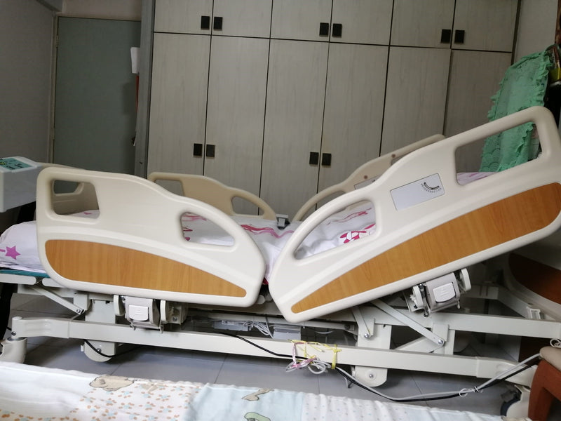 Second Hand Electric Hospital Bed & Air Mattress