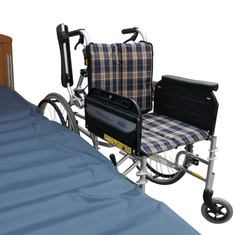 MIKI Transfer Wheelchair