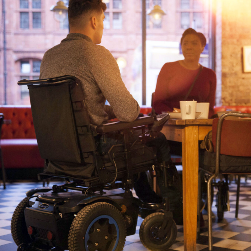 Sunrise Medical Quickie Q200 R Rear-Wheel Powerchair - Dnr Wheels